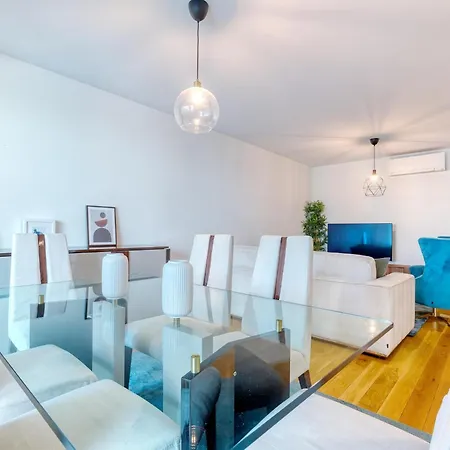 Portucale ! Benfica Lux Garden Apartment *