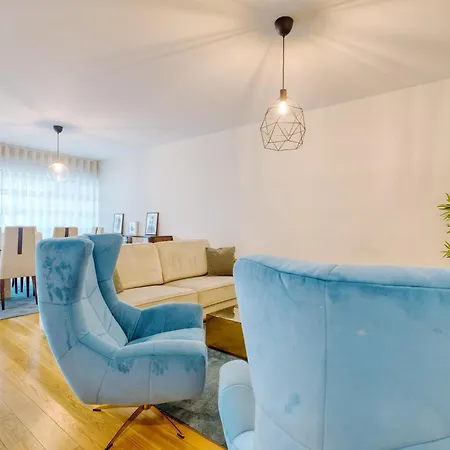 Apartment Portucale ! Benfica Lux Garden Lissabon