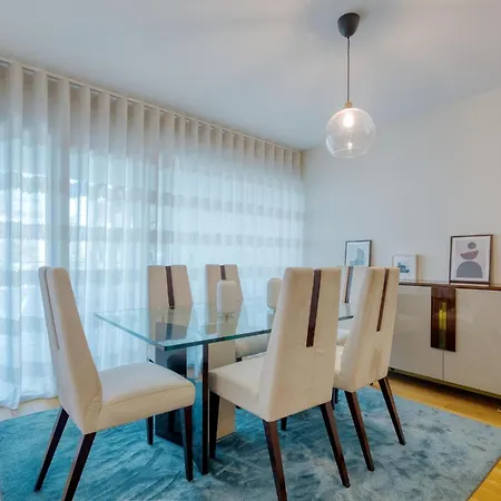 Apartment Portucale ! Benfica Lux Garden Lissabon