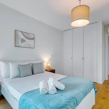 Portucale ! Benfica Lux Garden Apartment Lissabon