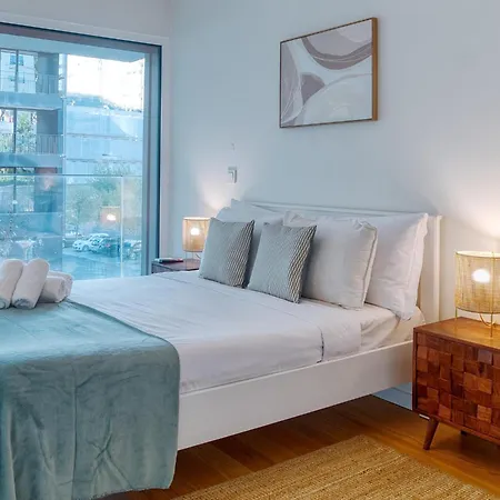 Portucale ! Benfica Lux Garden Apartment *